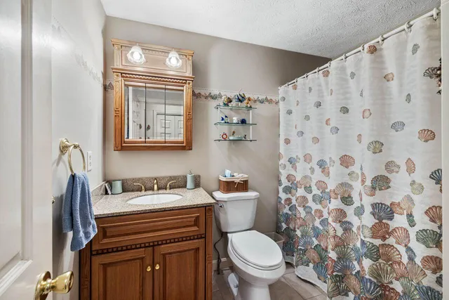 $505,000 | 6 Laurel Circle, Unit 6, Kennebunk, ME 04043