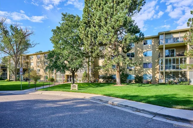 $1,650 | 13500 East Cornell Avenue, Unit 302, Aurora, CO 80014