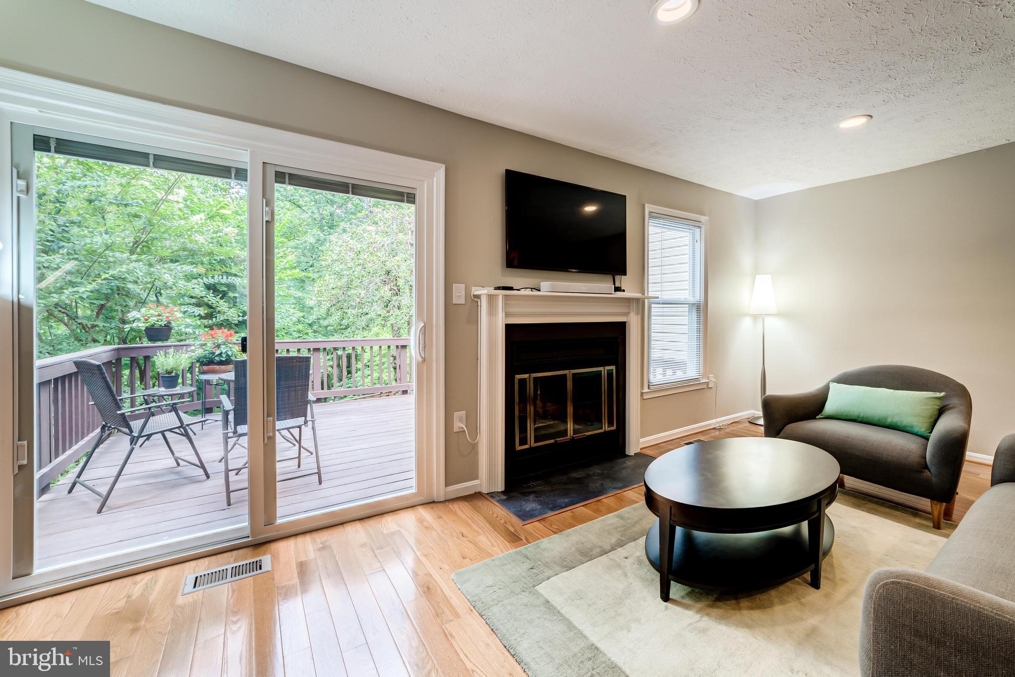 7333 Stream Way Springfield, VA 22152 - Photo 23 of 55