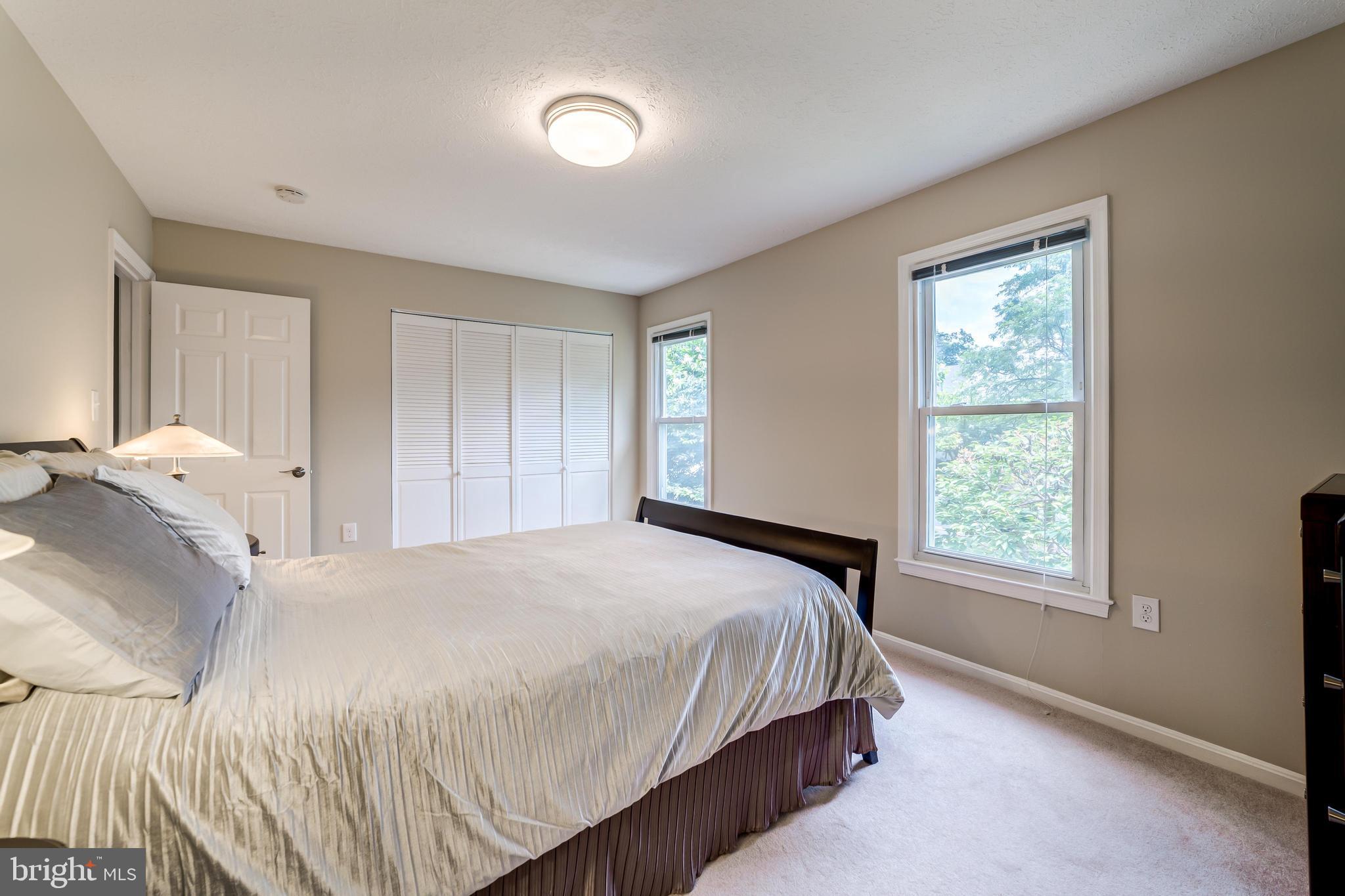 7333 Stream Way Springfield, VA 22152 - Photo 33 of 55