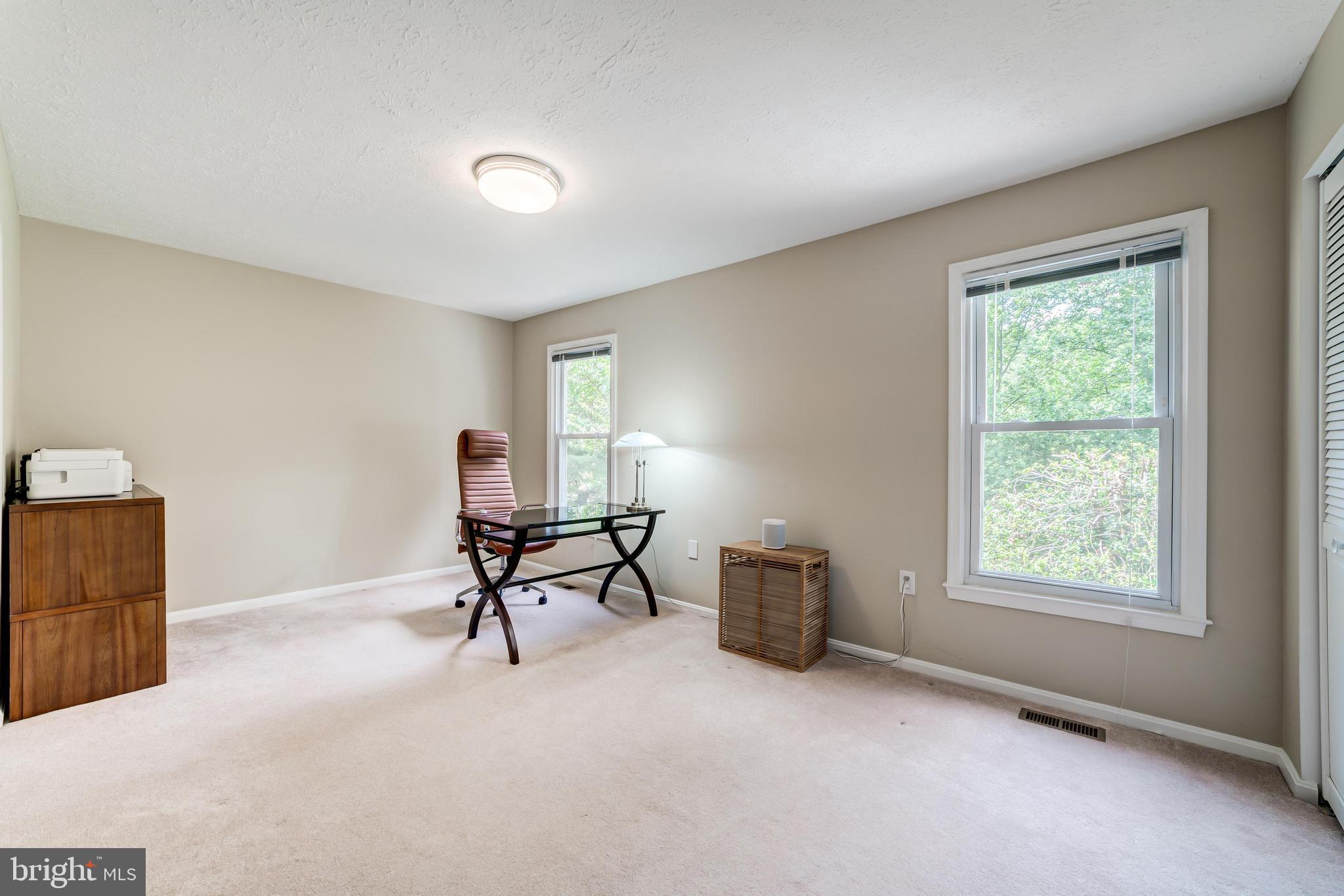 7333 Stream Way Springfield, VA 22152 - Photo 35 of 55