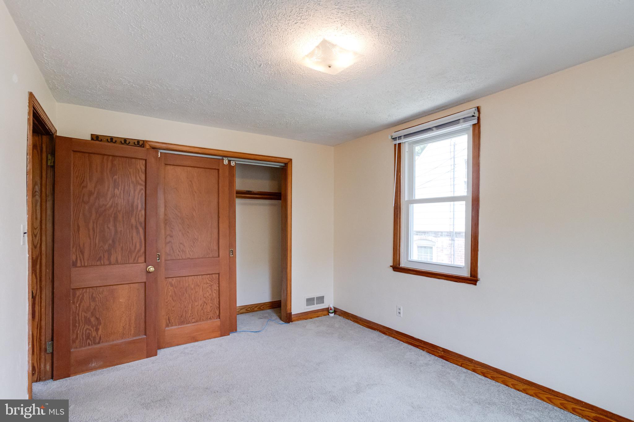 905 Regester Avenue Baltimore, MD 21239 - Photo 26 of 43