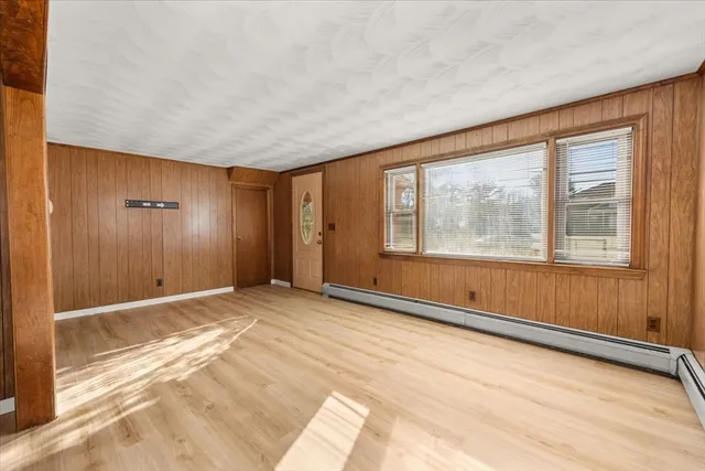 $399,000 | 550 Middleboro Avenue, Taunton, MA 02718