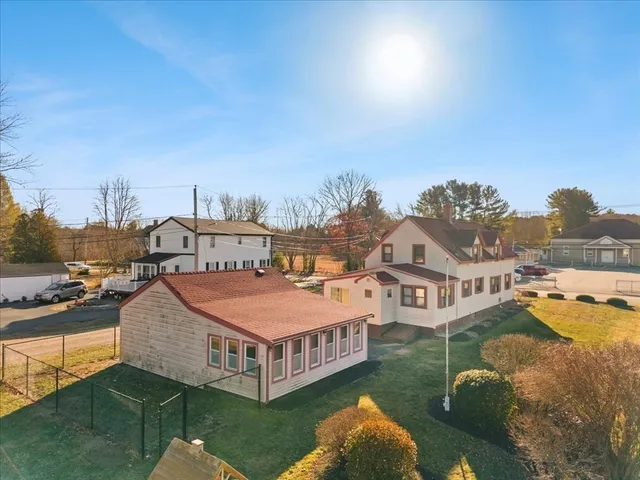 $399,000 | 550 Middleboro Avenue, Taunton, MA 02718