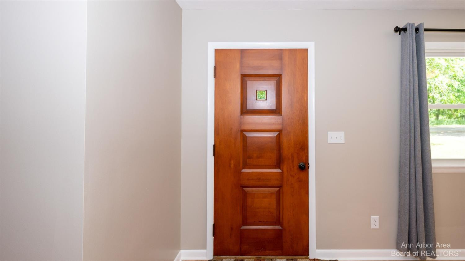 5511 Kibby Road Jackson, MI 49201 - Photo 6 of 61 Photo 6