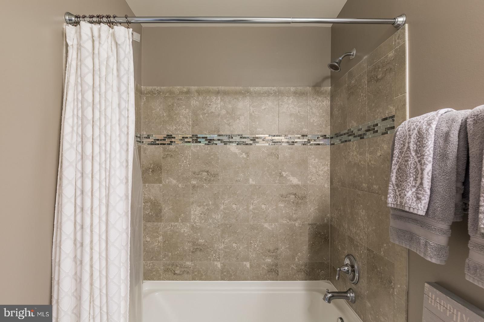 7371 Riding Meadow Way Manassas, VA 20111 - Photo 11 of 31 Gallery Image 11