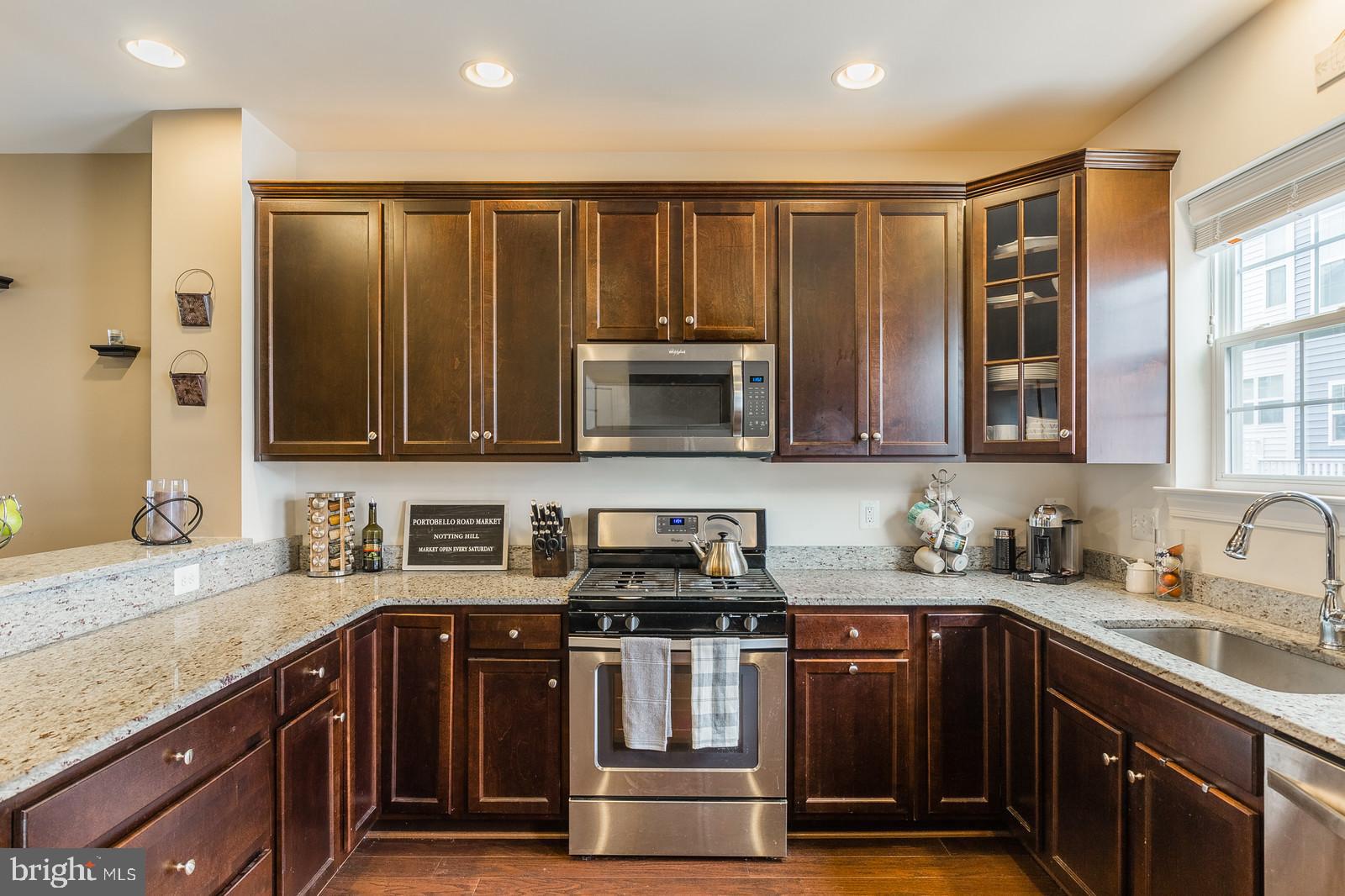 7371 Riding Meadow Way Manassas, VA 20111 - Photo 16 of 31 Gallery Image 16