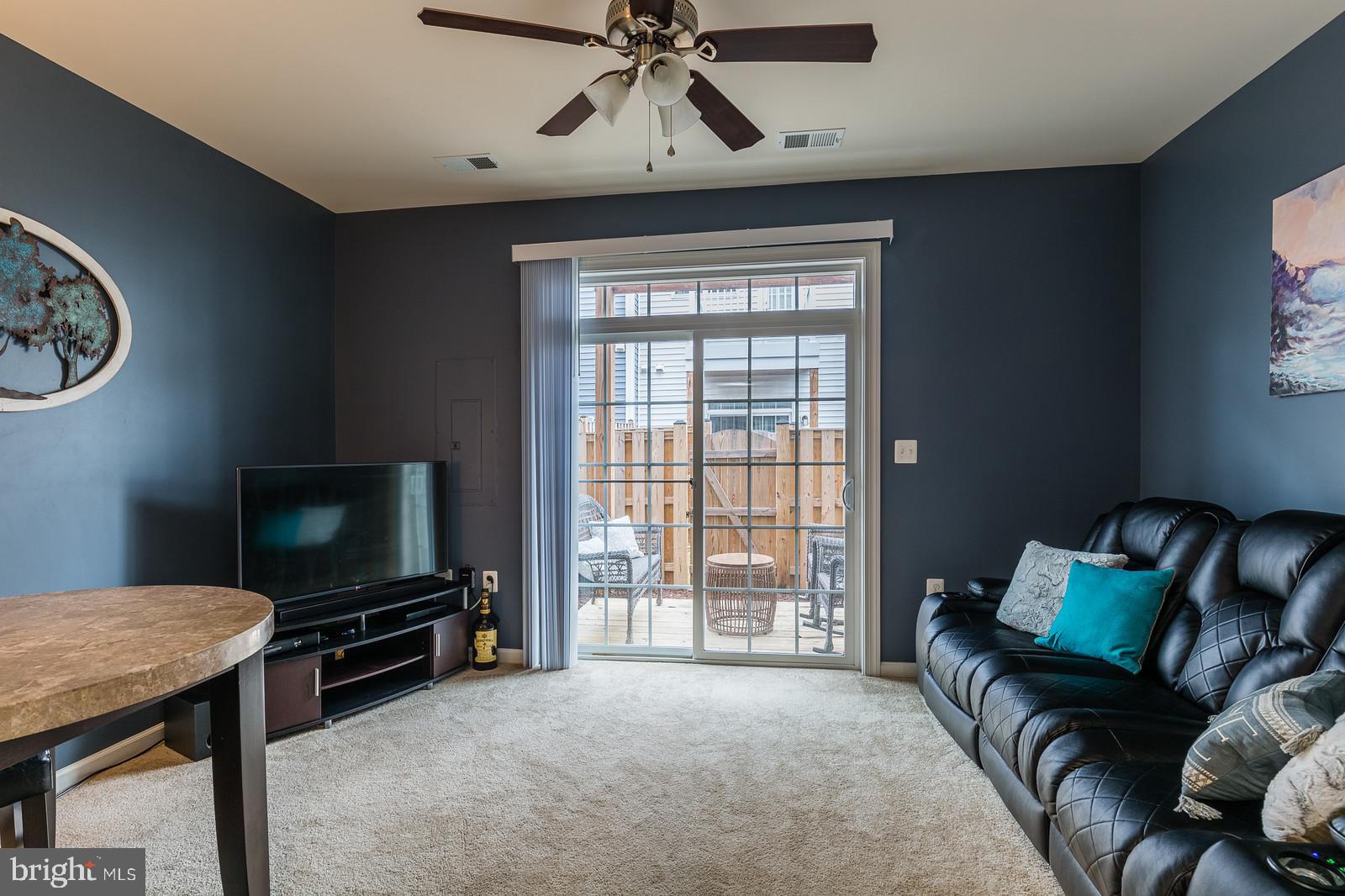 7371 Riding Meadow Way Manassas, VA 20111 - Photo 22 of 31 Gallery Image 22