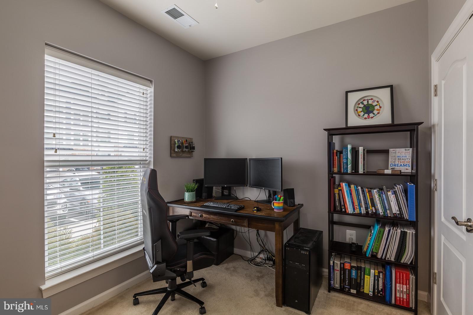 7371 Riding Meadow Way Manassas, VA 20111 - Photo 25 of 31 Gallery Image 25