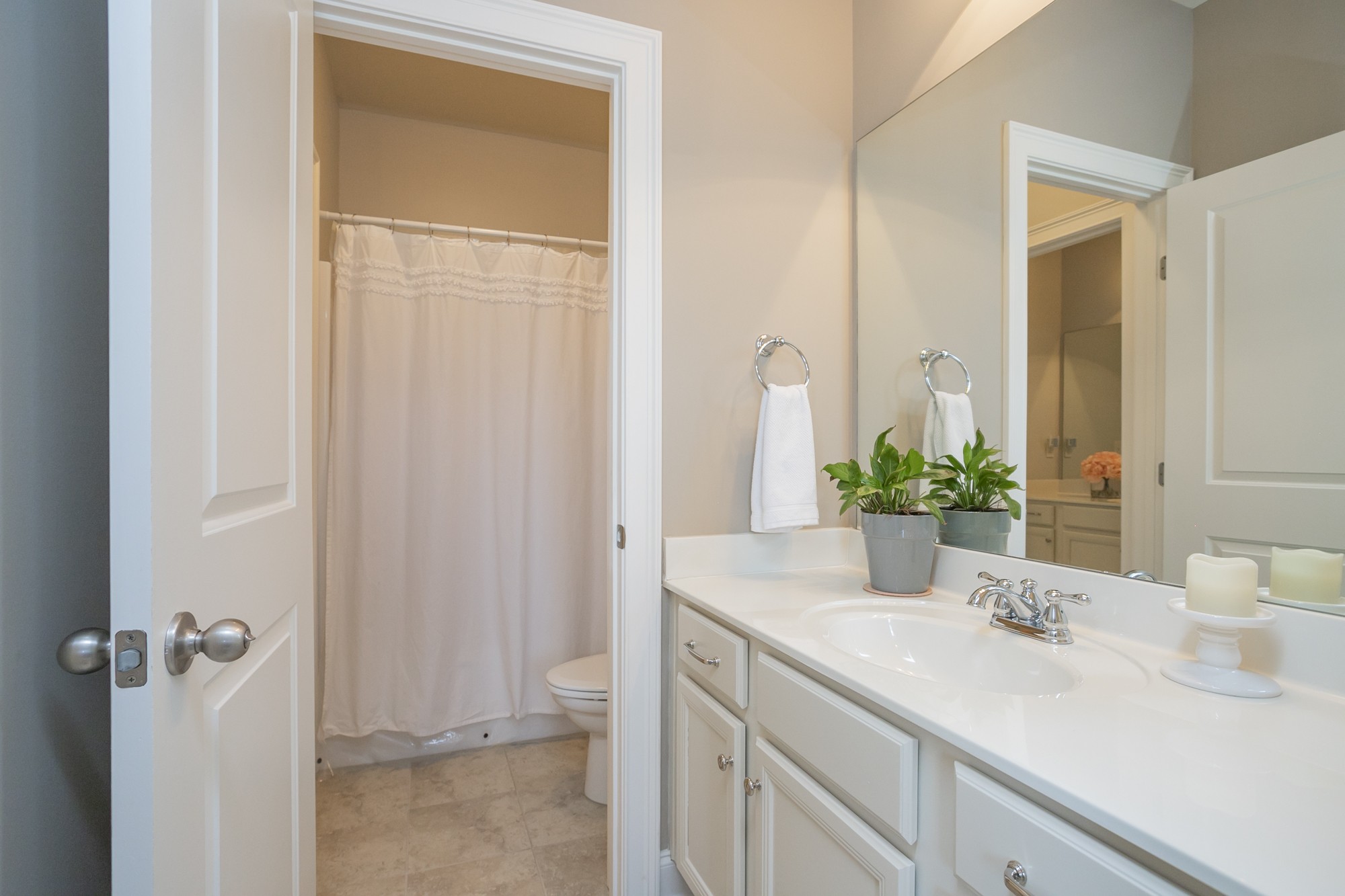 431 Avon River Road Franklin, TN 37064 - Photo 19 of 33 a bathroom with a sink and a mirror