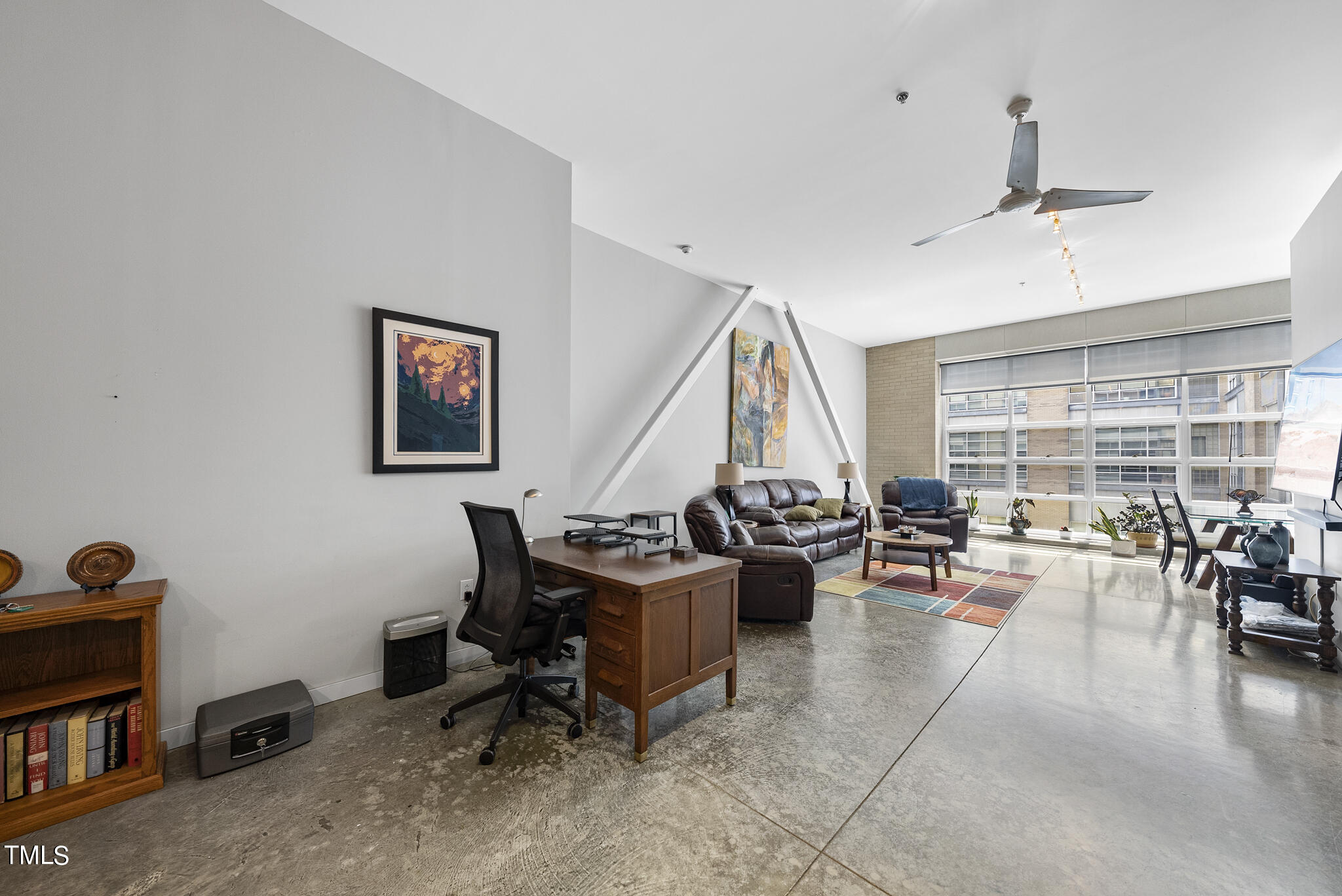 319 Fayetteville Street, Unit 414 Raleigh, NC 27601 - Photo 5 of 28 DSC03030