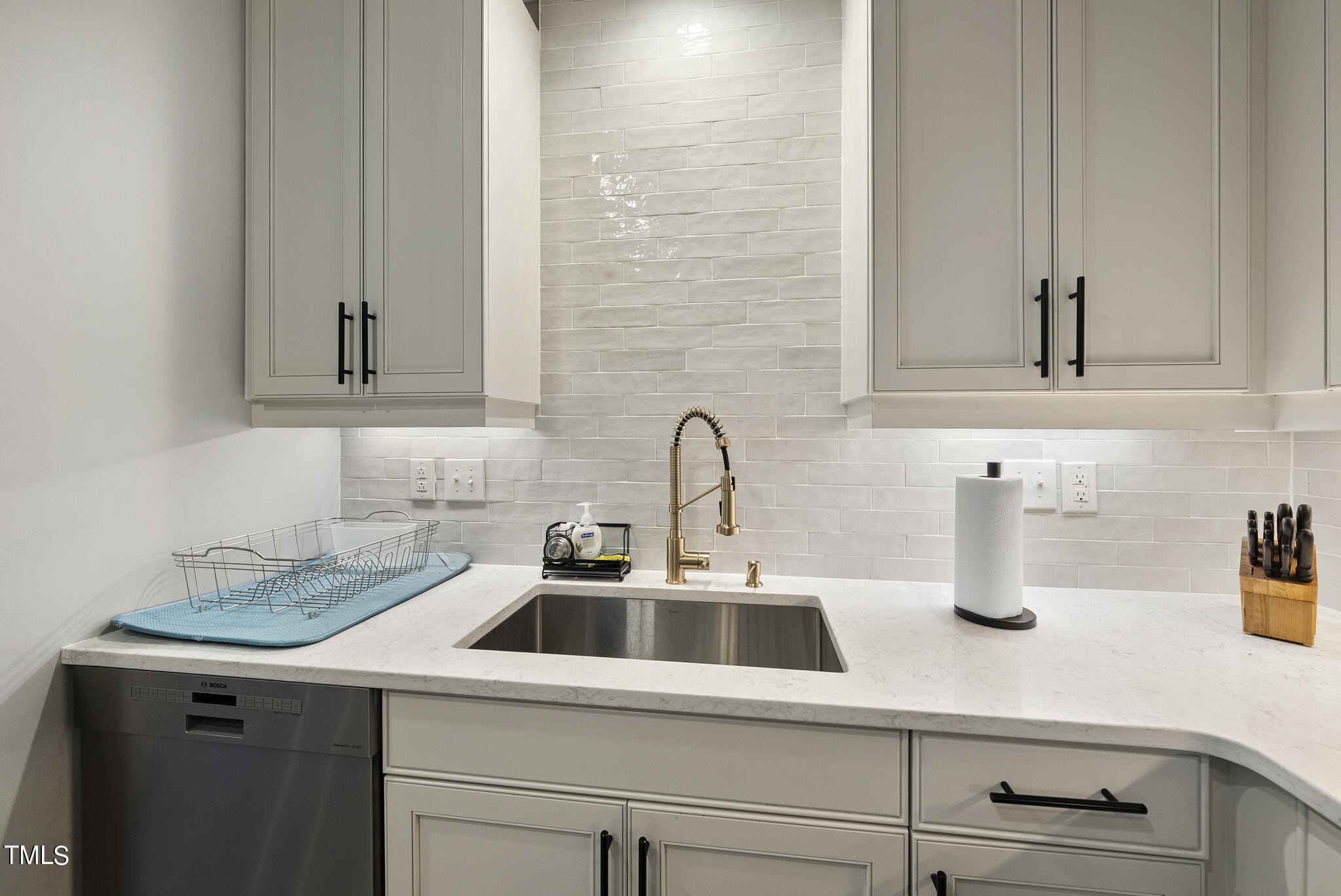 319 Fayetteville Street, Unit 414 Raleigh, NC 27601 - Photo 9 of 28 DSC03042