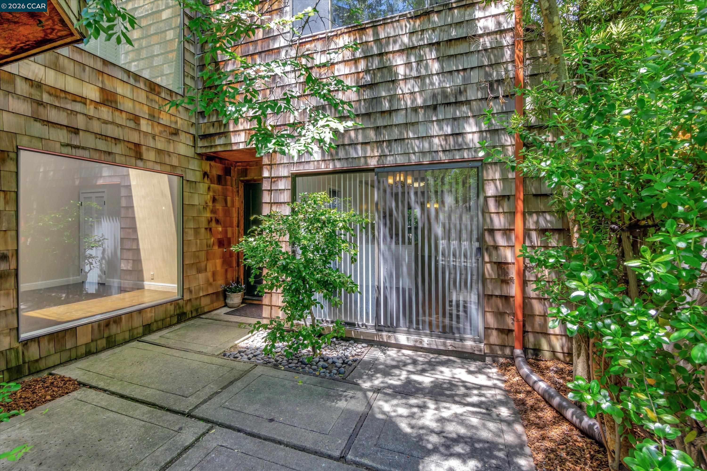 1956 Fair Ridge Court Walnut Creek, CA 94597 - Photo 6 of 65