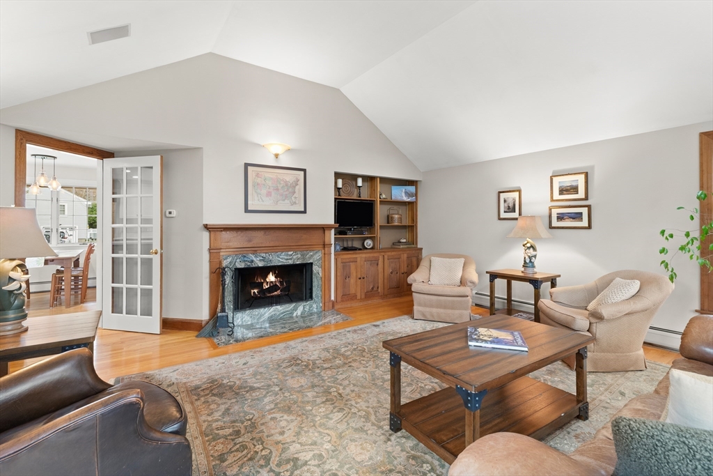 27 Colrain Road Topsfield, MA 01983 - Photo 6 of 42