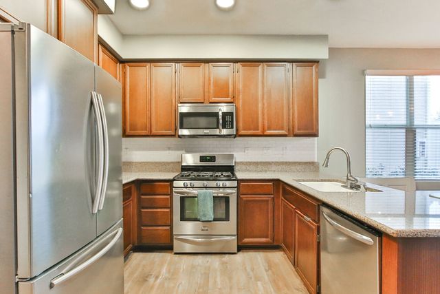 $460,000 | 1381 Santa Diana Road, Unit 8, Chula Vista, CA 91913