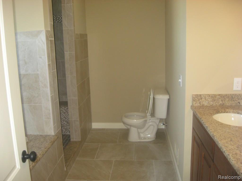 8780 Ridge Drive Washington, MI 48095 - Photo 26 of 54 IMG_2887.jpg