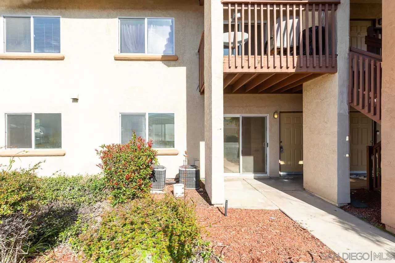 174 Chambers Street, Unit 1 El Cajon, CA 92020 - Photo 17 of 26