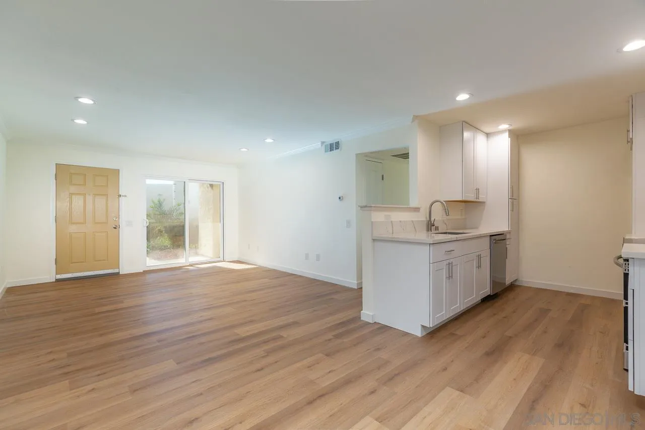 174 Chambers Street, Unit 1 El Cajon, CA 92020 - Photo 6 of 26