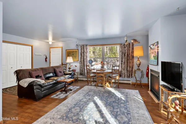 $344,000 | 134 Squaw Brook Trail, Indian Lake, NY 12842
