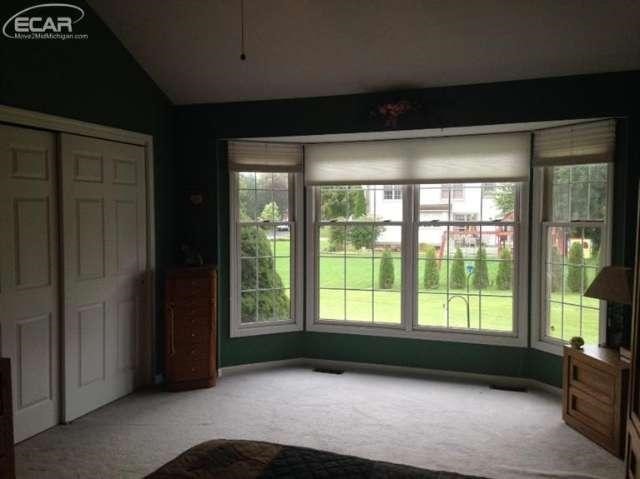 4027 Pebble Ridge Court Fenton, MI 48430 - Photo 20 of 28 20449142-19.JPG