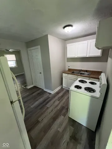 $845 | 2722 North Olney Street, Indianapolis, IN 46218