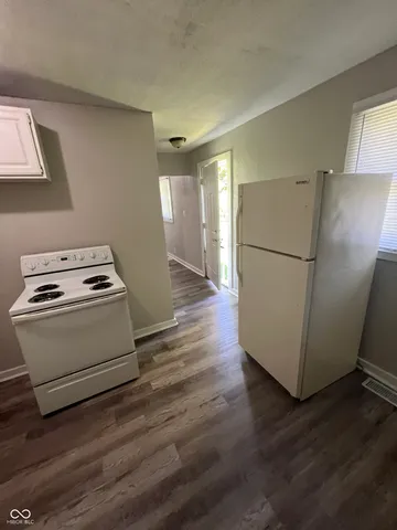 $845 | 2722 North Olney Street, Indianapolis, IN 46218