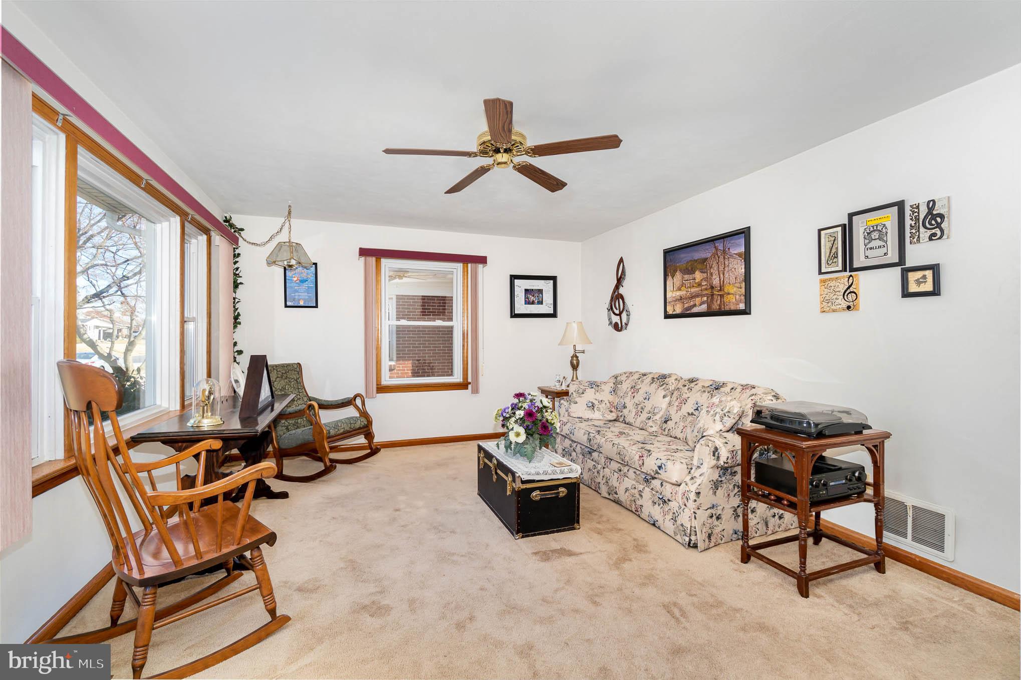 234 Diller Road Hanover, PA 17331 - Photo 5 of 31 Gallery Image 5