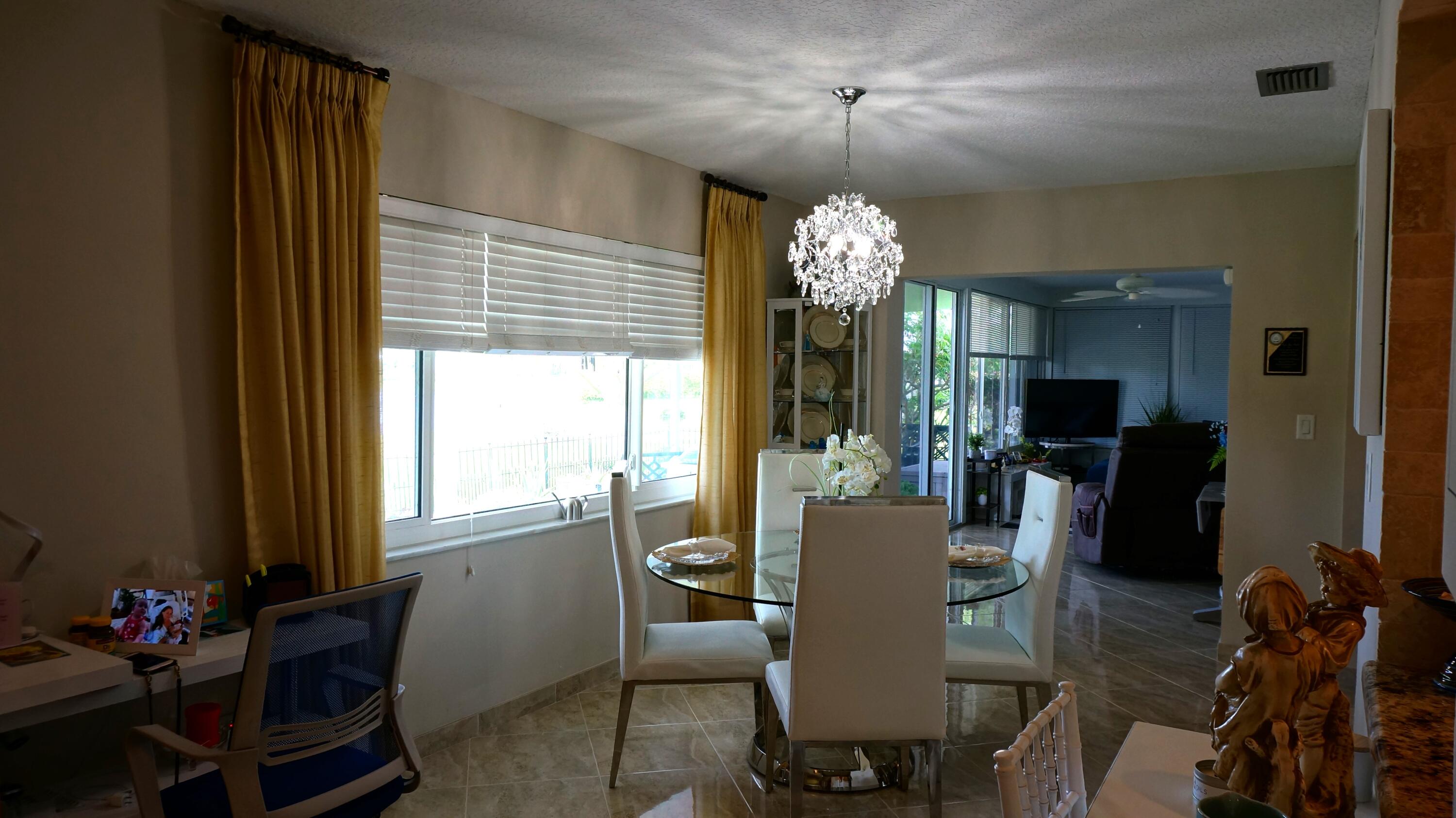 2209 Southwest Roma Way Boynton Beach, FL 33426 - Photo 11 of 25 DSC08593(1)