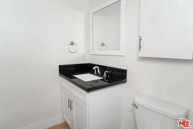 $3,500 | 416 North Oakhurst Drive, Unit 202, Beverly Hills, CA 90210