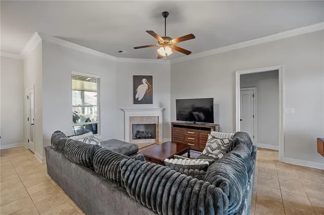 $275,000 | 42155 Broderick Avenue, Ponchatoula, LA 70454