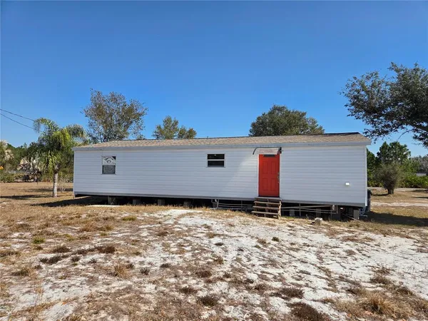 $160,000 | 1040 West Frostproof Road, Frostproof, FL 33843