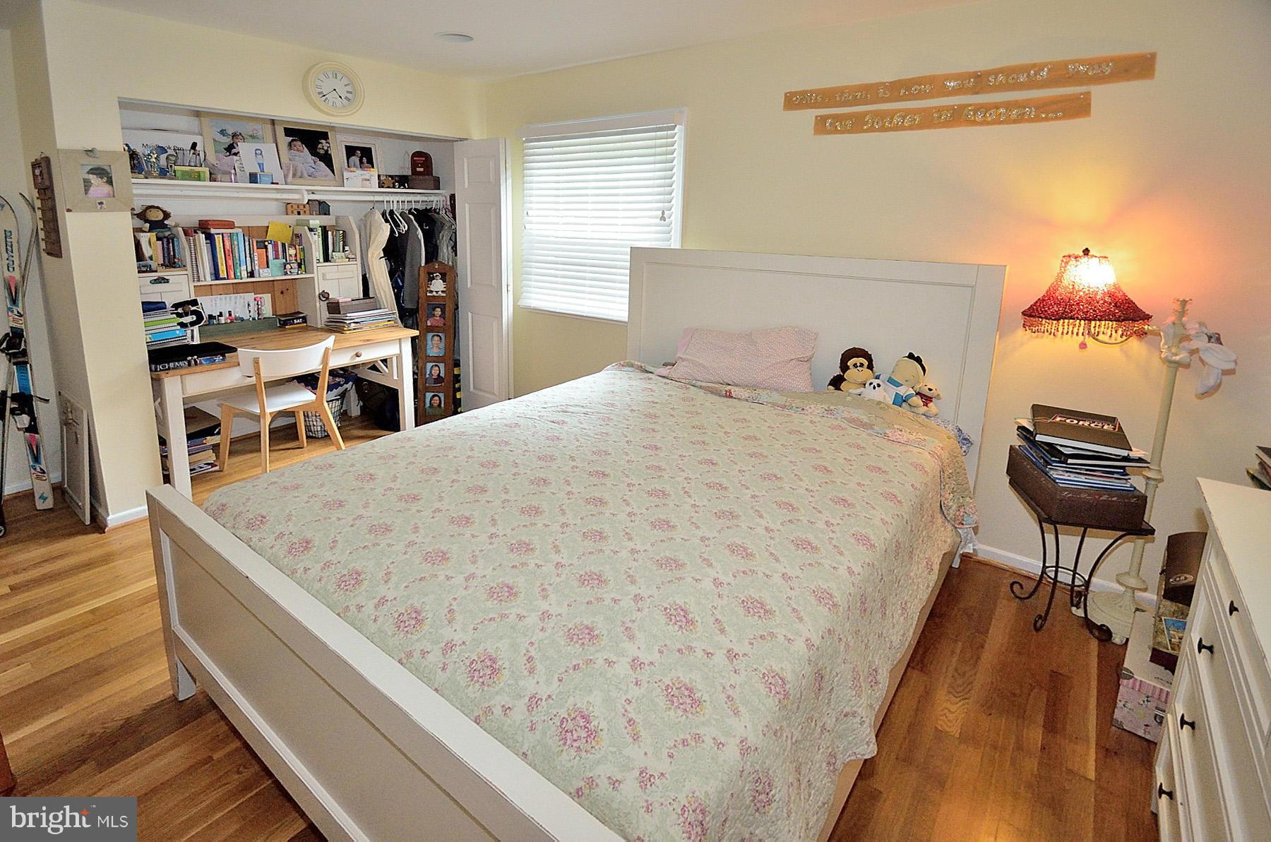 407 Wolftrap Road Southeast Vienna, VA 22180 - Photo 11 of 18 Main Level 3rd Bedroom