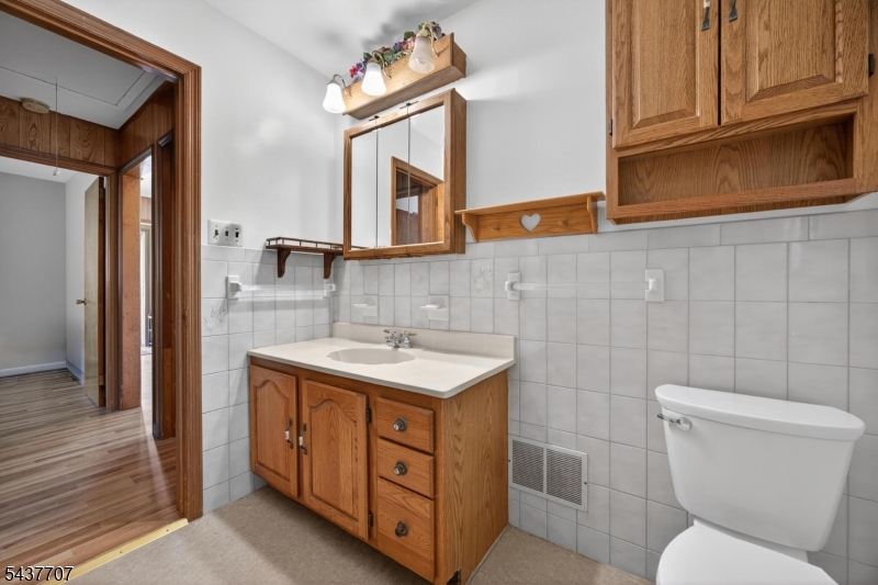 6 Odell Road Vernon, NJ 07462 - Photo 25 of 33