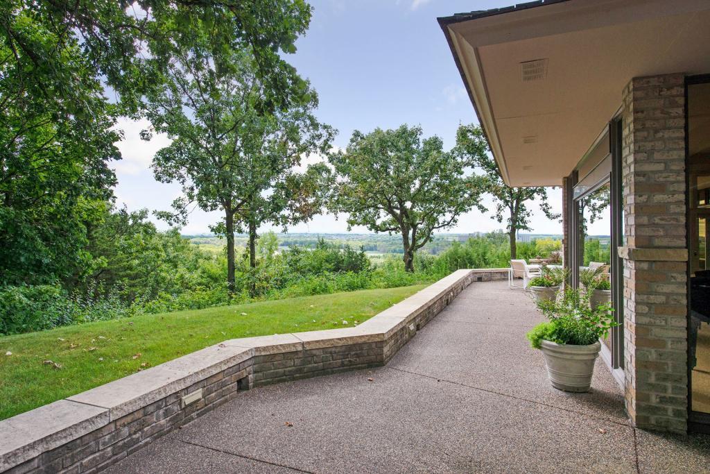 1000 Hesse Farm Road Chanhassen, MN 55318 - Photo 26 of 59 Gallery Image 26