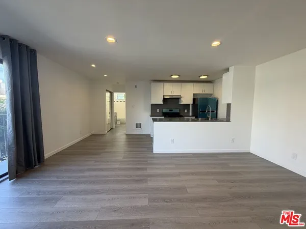 $2,150 | 1531 North Detroit Street, Unit 214, Los Angeles, CA 90046
