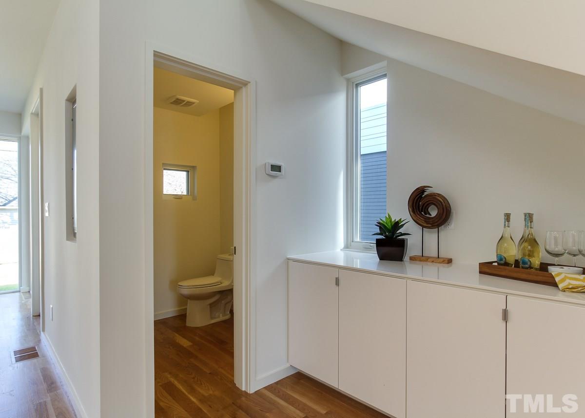 614 Wynne Street Raleigh, NC 27601 - Photo 13 of 25 Gallery Image 13