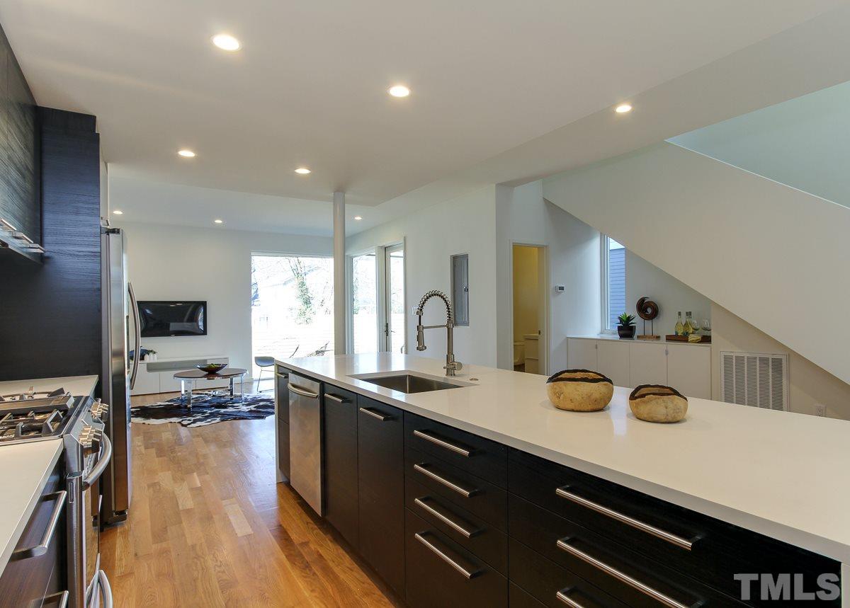 614 Wynne Street Raleigh, NC 27601 - Photo 8 of 25 Gallery Image 8