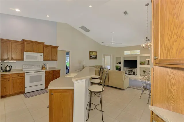 $640,000 | 6644 Butlers Crest Drive, Bradenton, FL 34203
