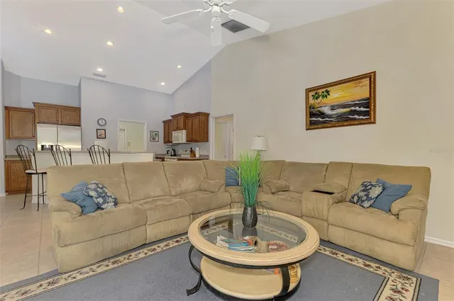 $640,000 | 6644 Butlers Crest Drive, Bradenton, FL 34203