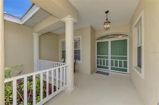 $640,000 | 6644 Butlers Crest Drive, Bradenton, FL 34203