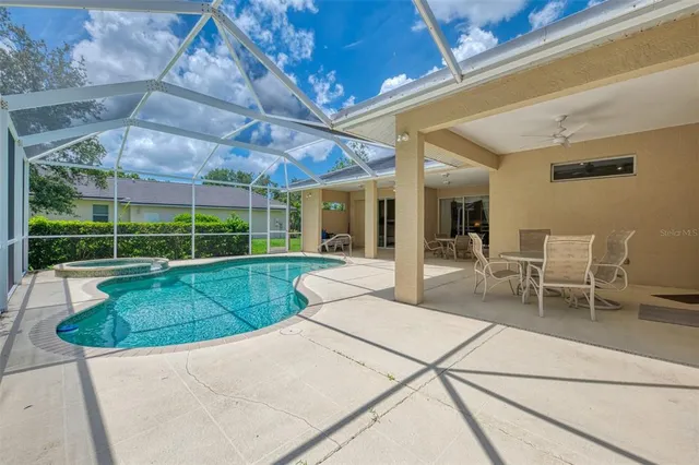 $640,000 | 6644 Butlers Crest Drive, Bradenton, FL 34203