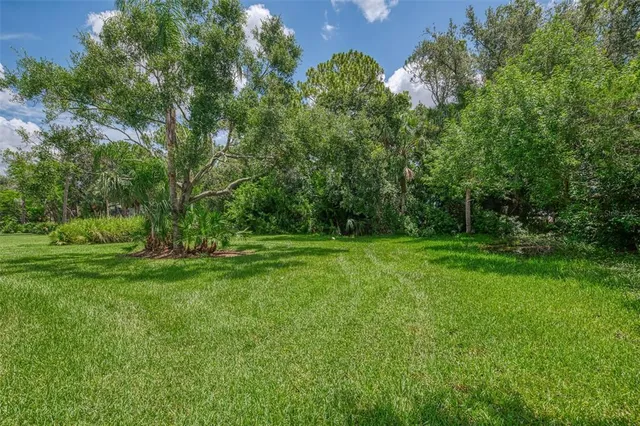 $640,000 | 6644 Butlers Crest Drive, Bradenton, FL 34203