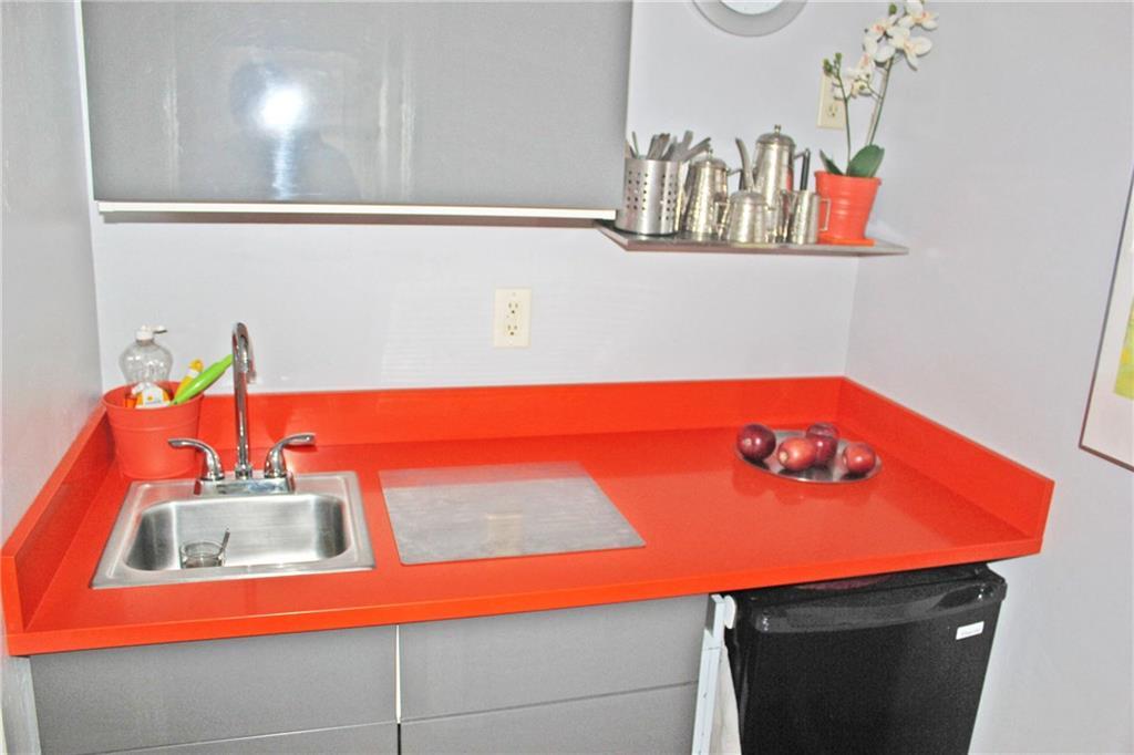 60 Pine Hill Road South, Unit 313 Cape Neddick, ME 03902 - Photo 10 of 15 Photo
