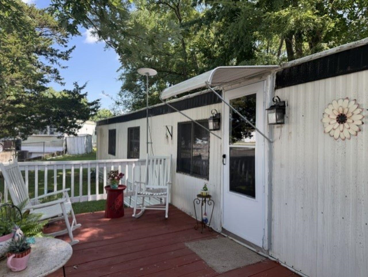 525 Timber Ridge Lane Quincy, IL 62305 - Photo 1 of 9