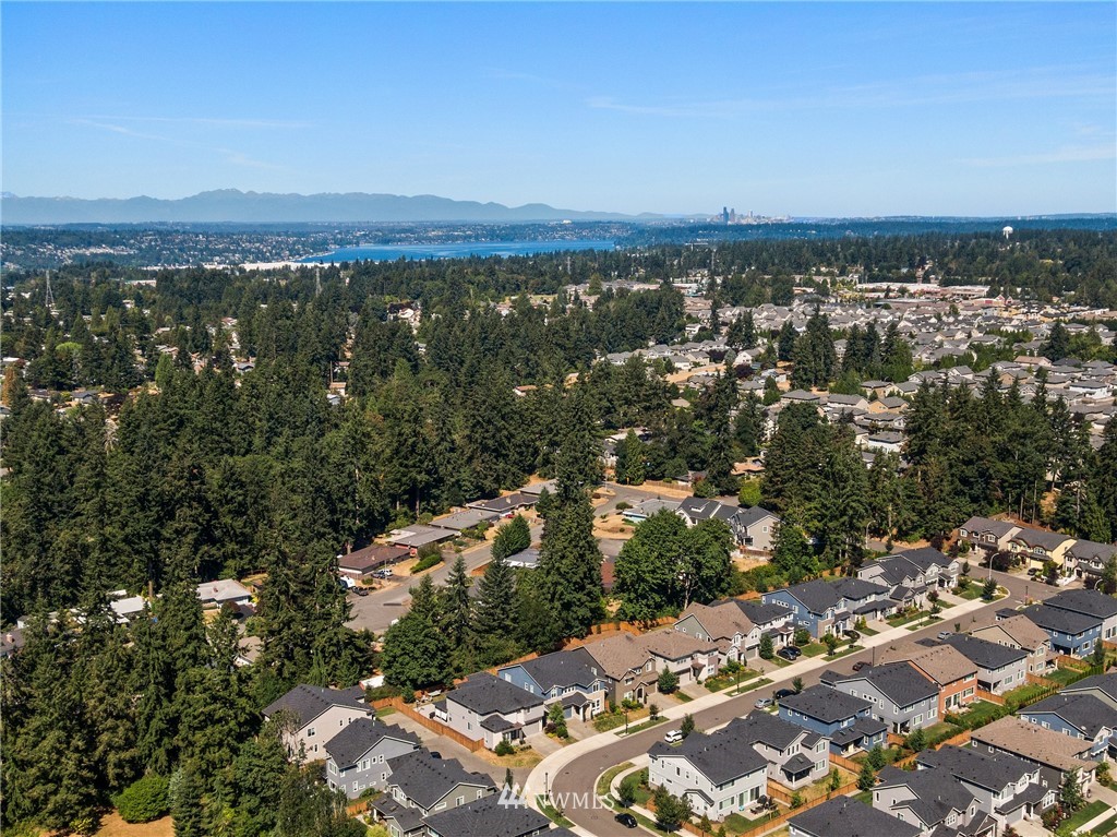 323 Field Place Southeast Renton, WA 98059 - Photo 39 of 40 an aerial view of a city with lots of residential buildings