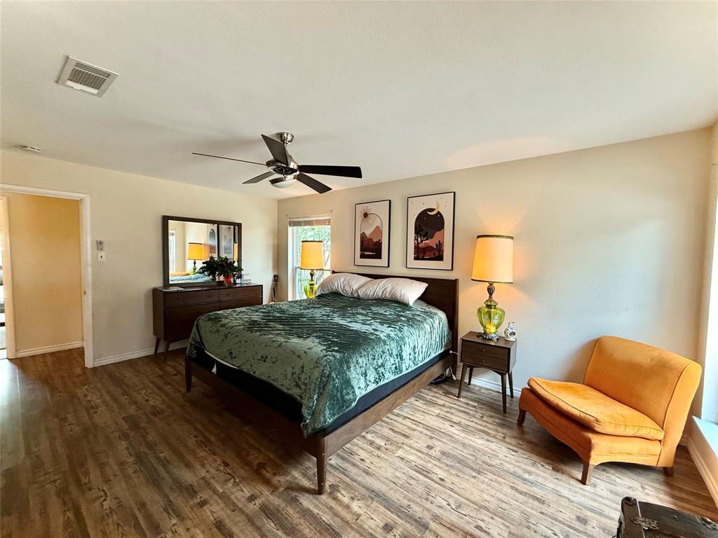 1206 Mildred Lane Benbrook, TX 76126 - Photo 24 of 38