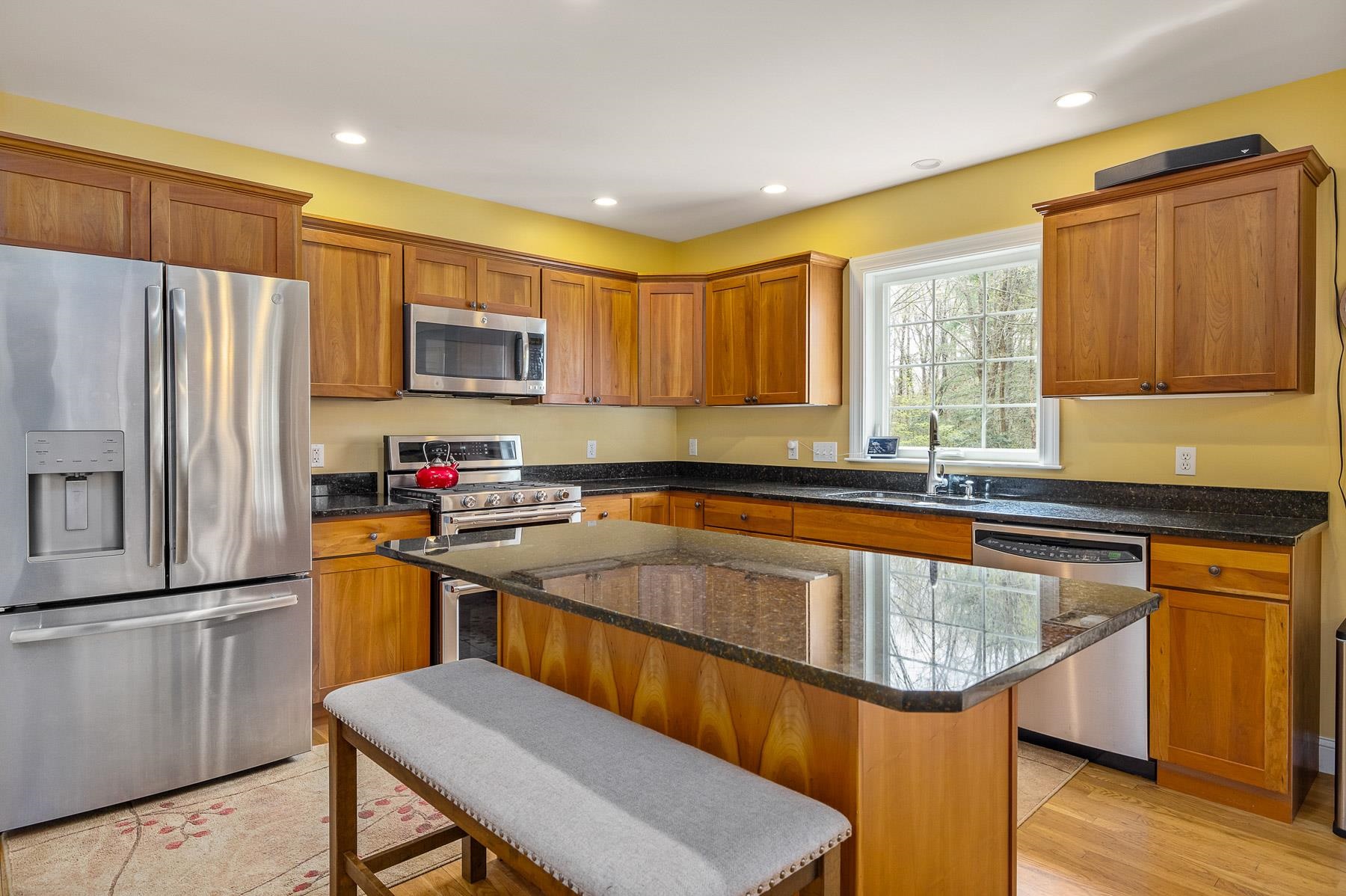 16 Emerson Road Durham, NH 03824 - Photo 12 of 40