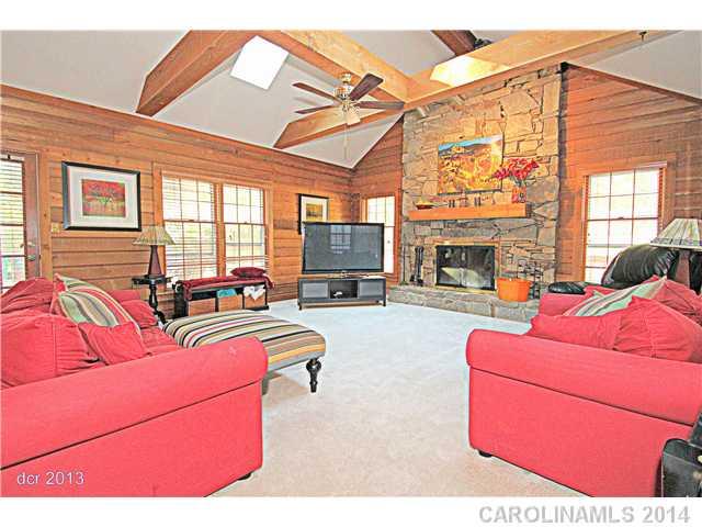2623 Cross Country Road, Unit 1 Charlotte, NC 28270 - Photo 4 of 16 Gallery Image 4