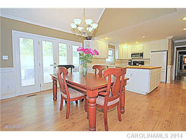 2623 Cross Country Road, Unit 1 Charlotte, NC 28270 - Photo 7 of 16 Gallery Image 7