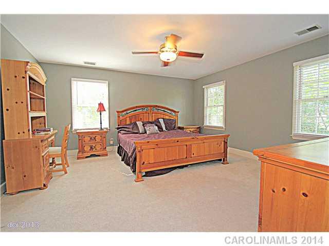2623 Cross Country Road, Unit 1 Charlotte, NC 28270 - Photo 9 of 16 Gallery Image 9